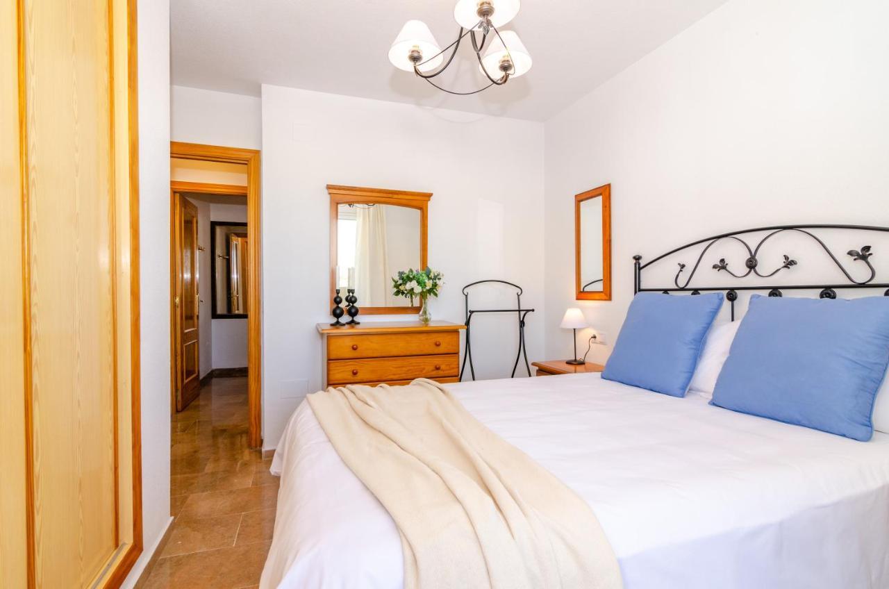 Wintowinrentals Pool, Sunny Side & Free Parking. Торре-де-Бенаґальбон Екстер'єр фото